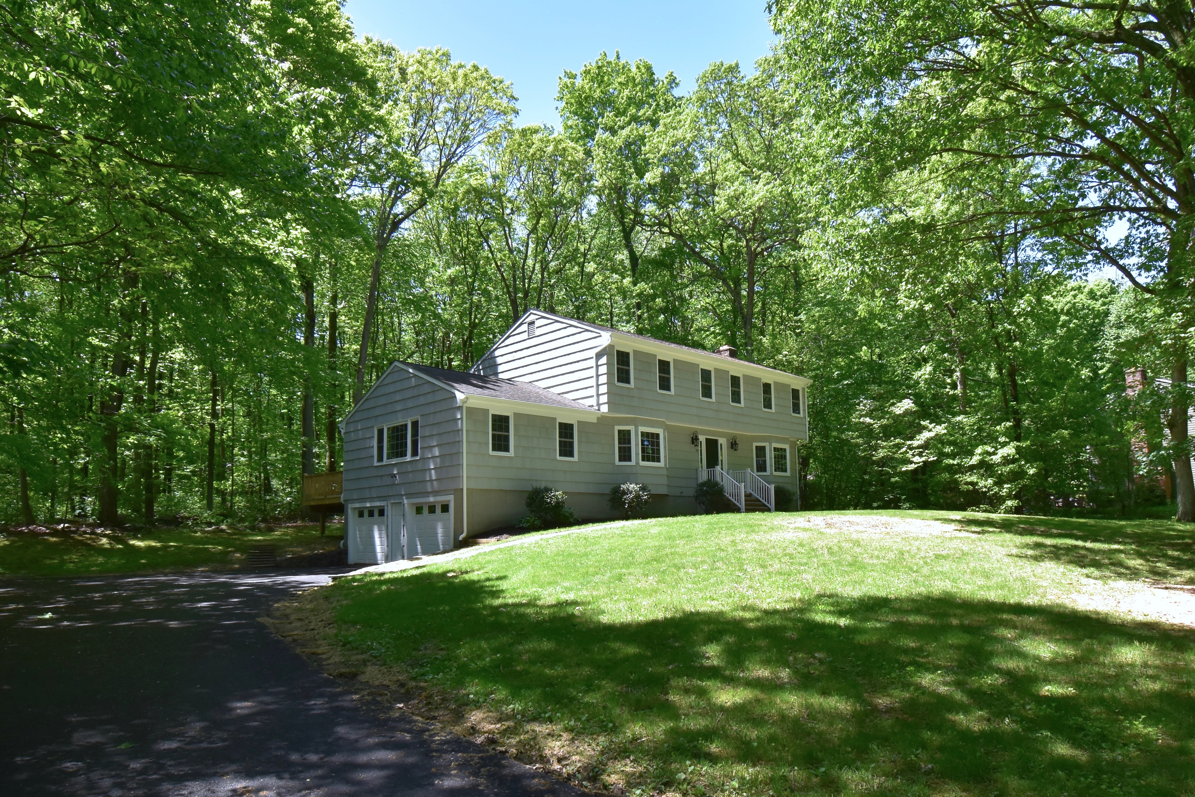 Home for Sale in Sandy Hook CT 06482