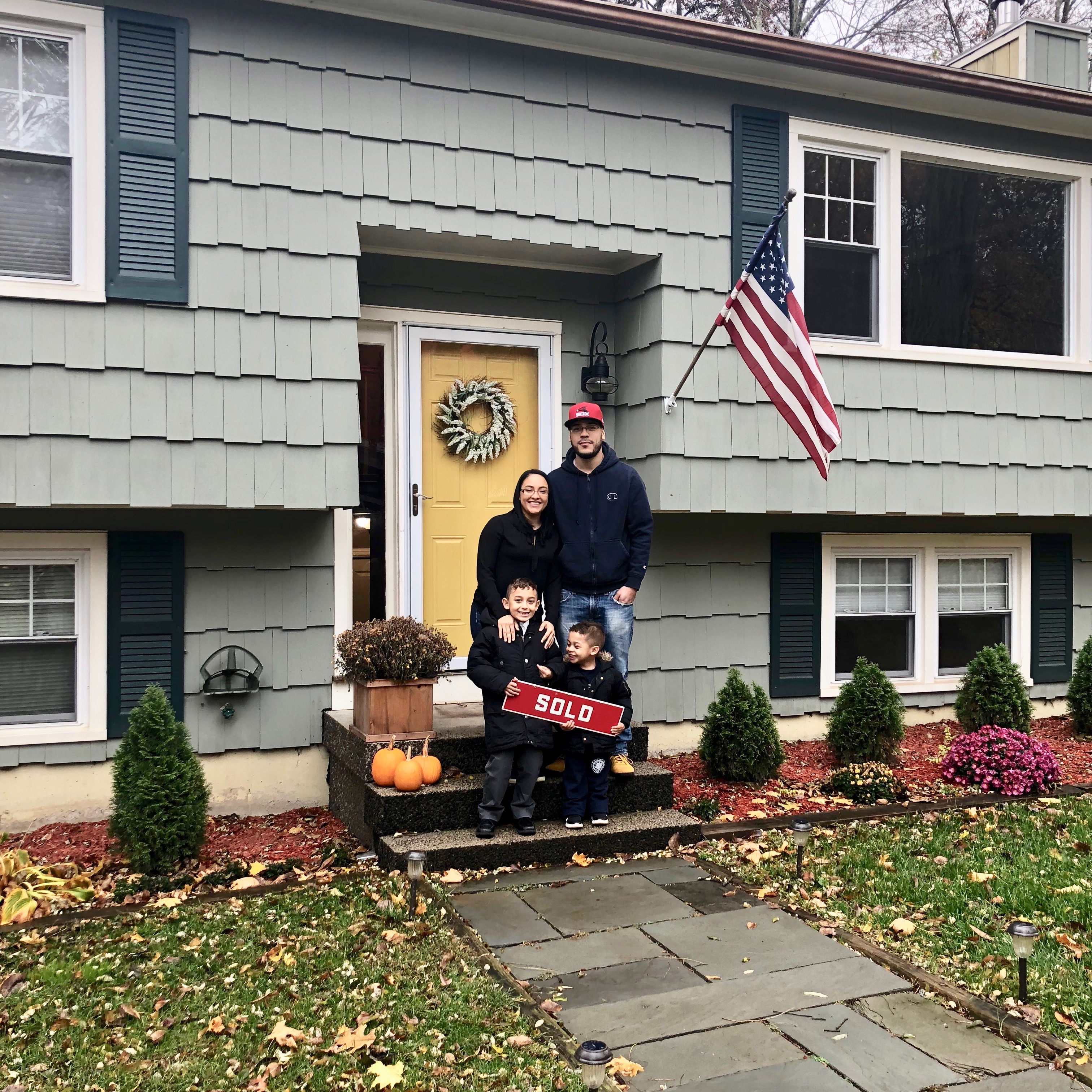 Find your Homes for the Holidays in Connecticut